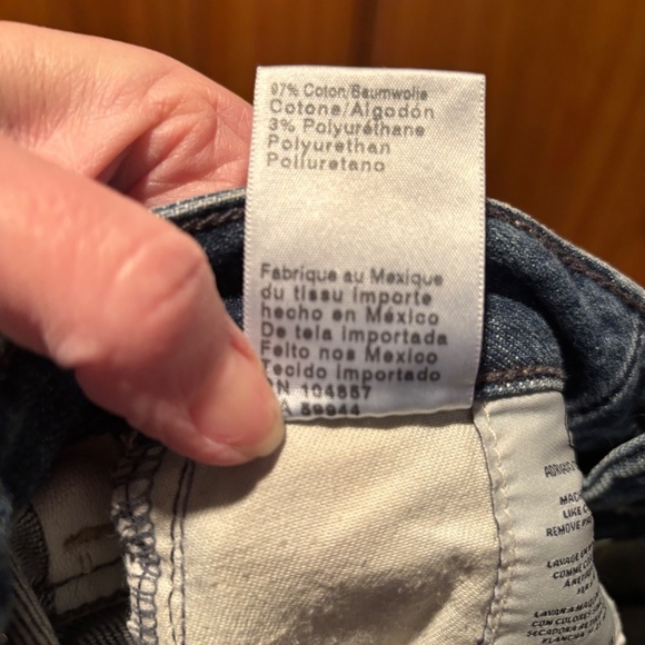 AG Adriano Goldschmied Twisted Alexxis Raw Hem Jeans 23R - Picture 7 of 9